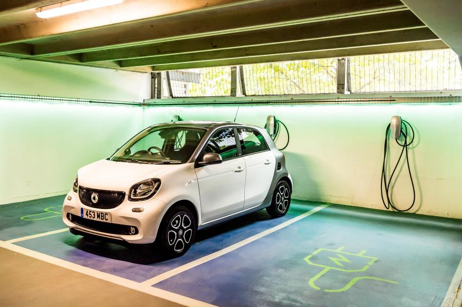 Smart EQ ForFour Prime (W453) 2018 года  (UK) (фото 31 из 36)